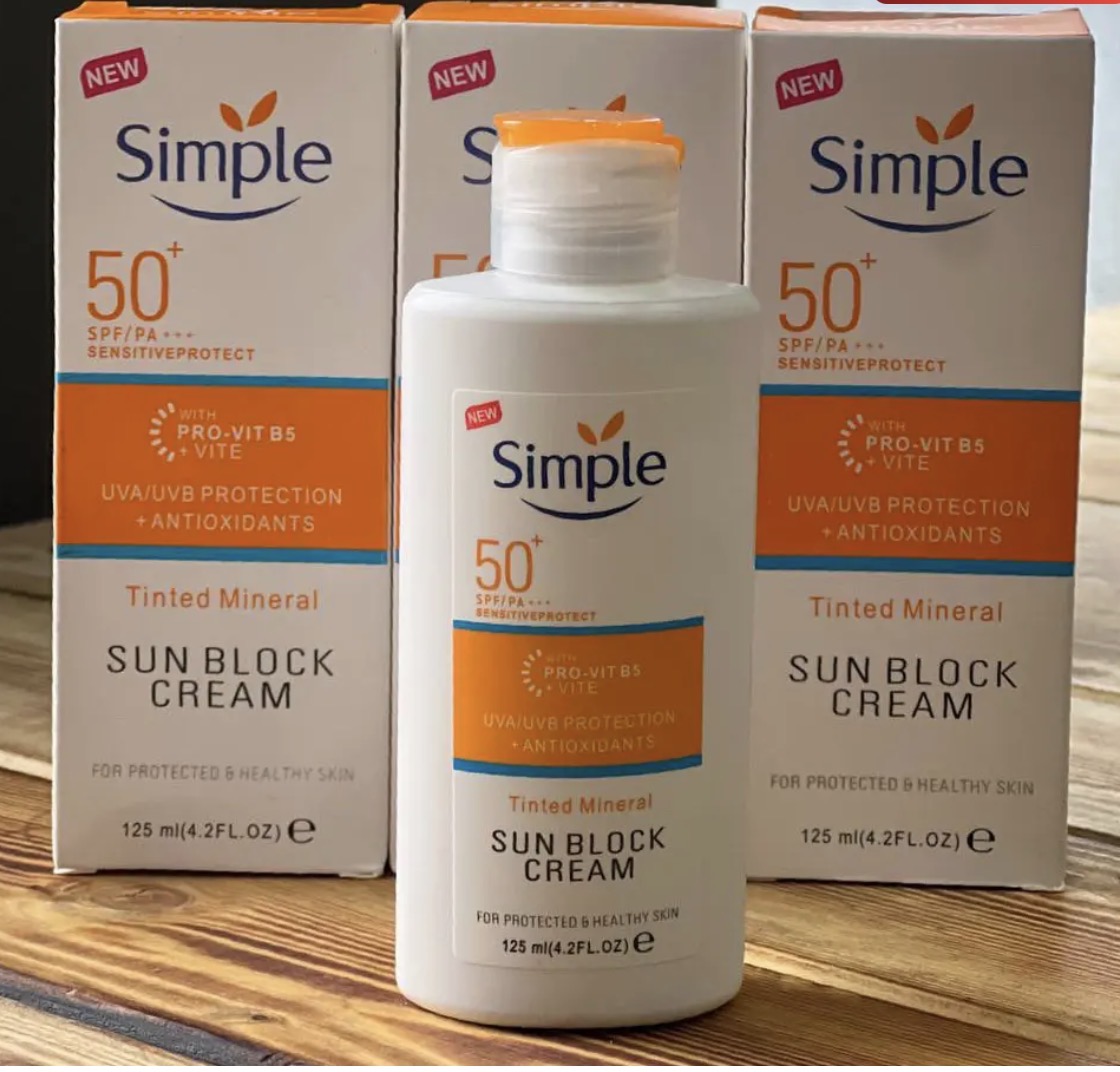 ضد آفتاب مینرال سیمپل SPF 50 حجم۱۲۵mil